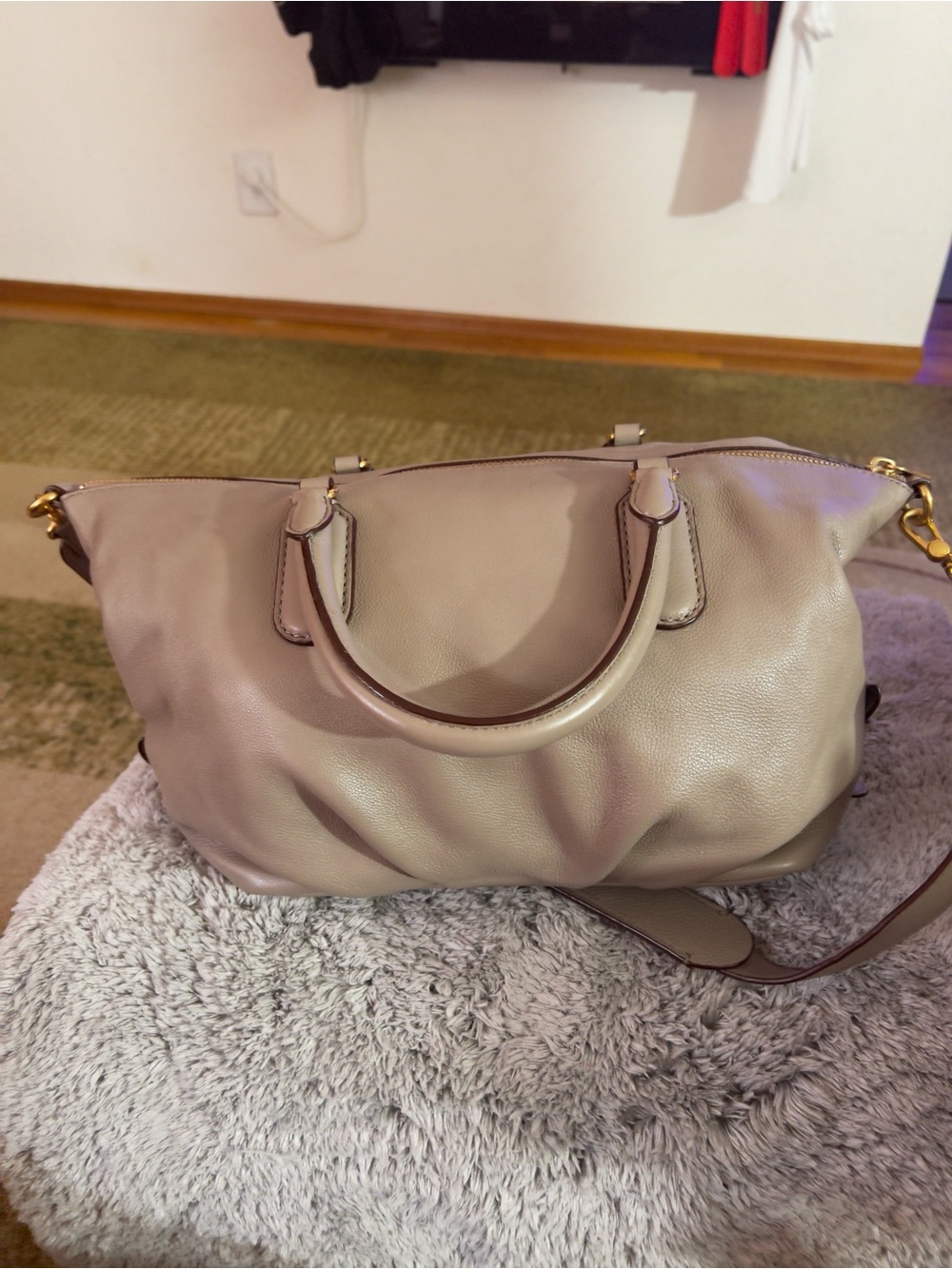 Soft Pebbled Marc by Marc Jacob’s Q Fran Satchel in Taupe - Picture 7 of 7